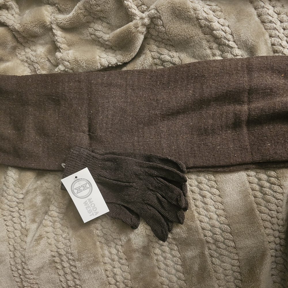 Moda West Scarf and Glove Set - Brown